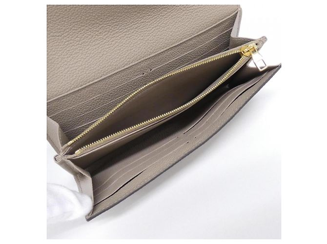 Cartera Sarah Monogram Empreinte Louis Vuitton M68708 Gris - vista 6