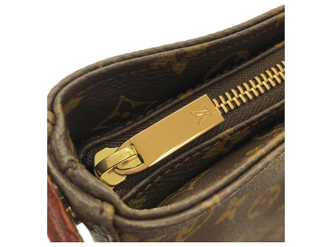 Borsa a Spalla Louis Vuitton Monogram Looping GM Marrone - vista 4