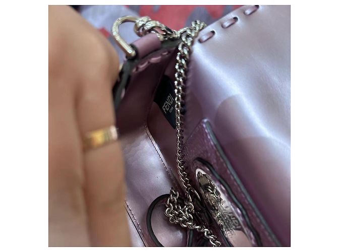 Fendi Baguette Tasche aus rosa Metallic-Leder Pink Metallisch - Ansicht 13