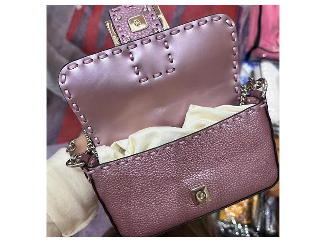 Fendi Baguette Tasche aus rosa Metallic-Leder Pink Metallisch - Ansicht 6