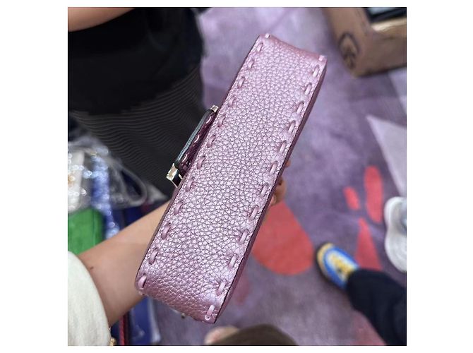 Fendi Baguette Tasche aus rosa Metallic-Leder Pink Metallisch - Ansicht 9