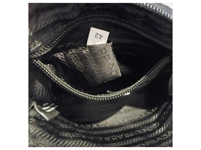 Prada Pochette in Re-Nylon Nero - vista 9