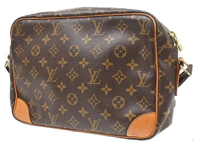 Louis Vuitton Nil Messenger Monogram Canvas 28 Marrone - vista 2