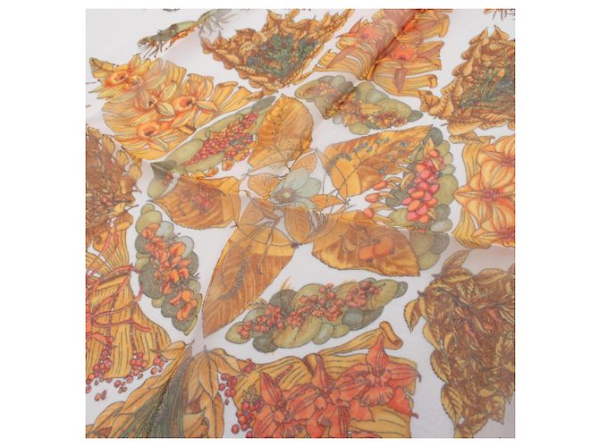 Hermès Sciarpa Hermes Petit Carré 45 Muslin Pythagore Bianco Multicolore Arancione - vista 4
