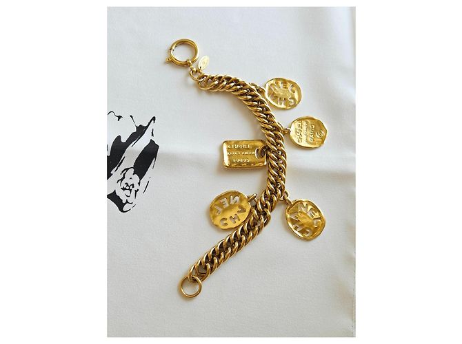 Bracciale a catena Chanel 31 Rue Cambon con medaglioni D'oro - vista 11