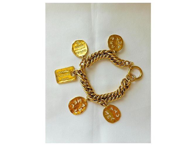 Bracciale a catena Chanel 31 Rue Cambon con medaglioni D'oro - vista 2