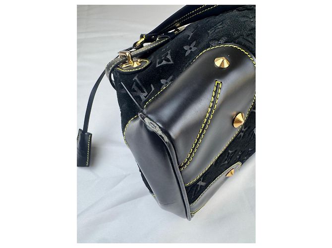 Alma Borsa Le Radieux in scamosciato e pelle Monogram Louis Vuitton Nero - vista 9