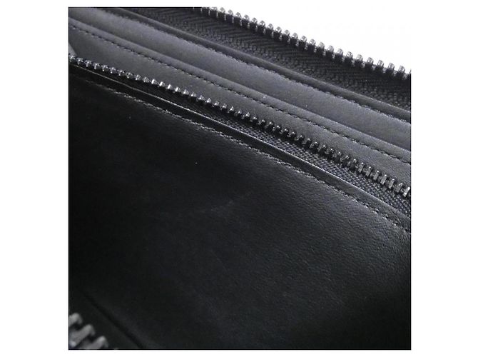 Louis Vuitton Taurillon Monogram Zippy Wallet Black - view 6