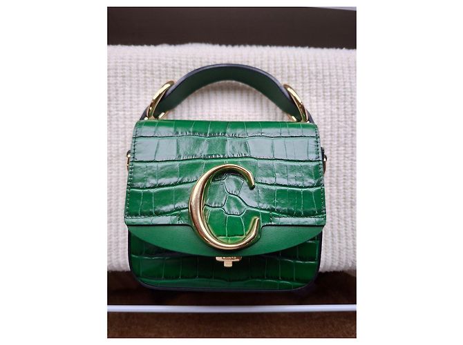 Chloé C Mini Borsa in Pelle Stampa Coccodrillo Verde - vista 3