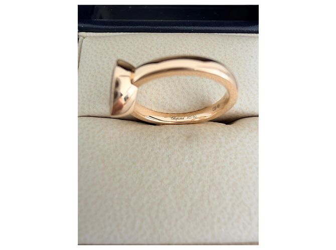 Chopard Anello Happy Diamonds Icons in Oro Rosa D'oro - vista 9