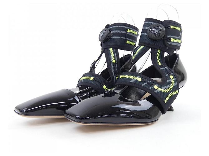 Christian Dior Roger Vivier Pumps aus Lackleder Schwarz - Ansicht 3