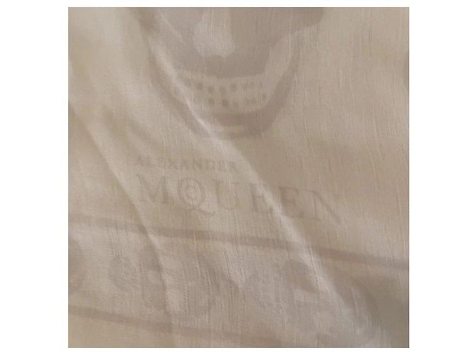 Alexander McQueen Sciarpa in seta con stampa skull Bianco - vista 4