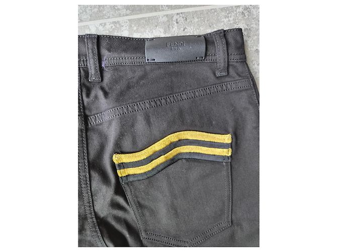 Fendi Roma Gold Edition Hose aus schwarzem Denim - Ansicht 11