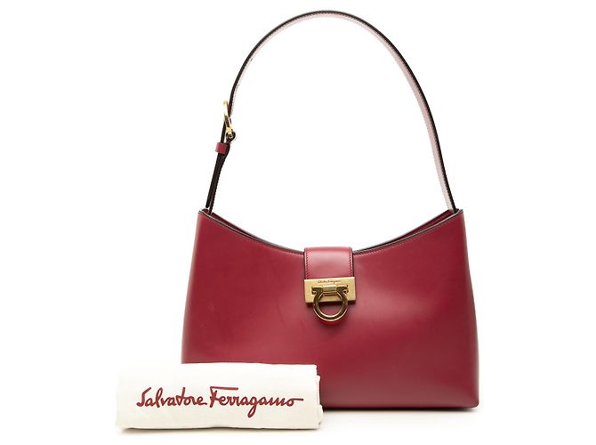 Salvatore Ferragamo Borsa a tracolla Ferragamo in pelle rossa Gancini Trifolio Rosso - vista 8