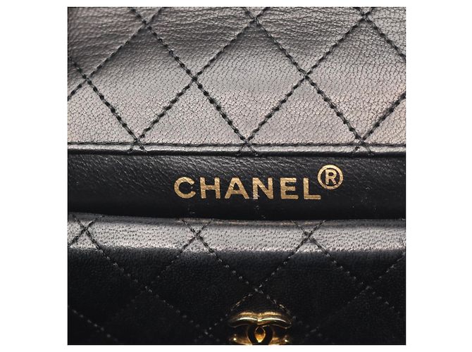 Borsa a Spalla Chanel Matelassé Nero Bianco - vista 4