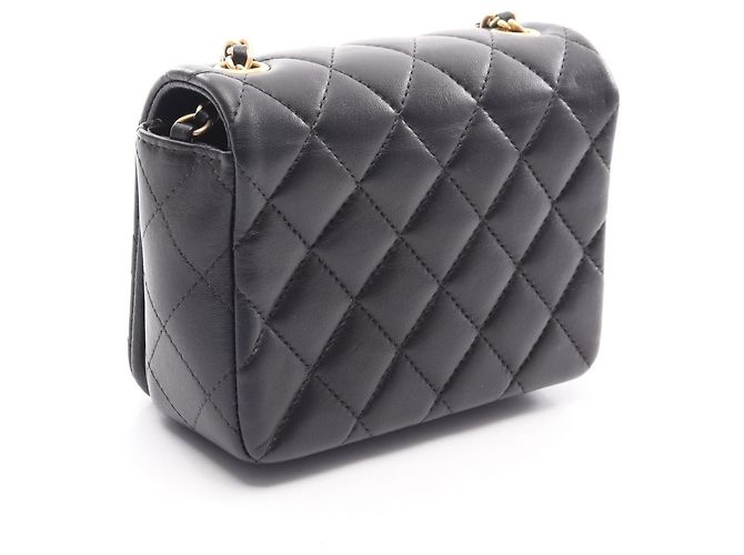 Borsa a mano in pelle matelassé Chanel Nero - vista 2