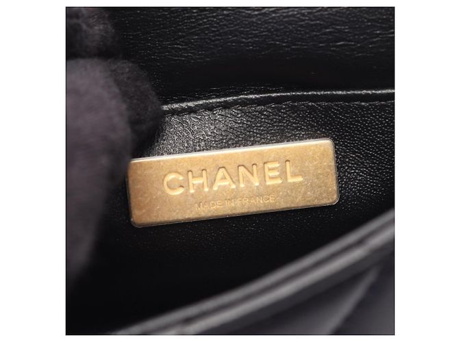 Borsa a mano in pelle matelassé Chanel Nero - vista 4