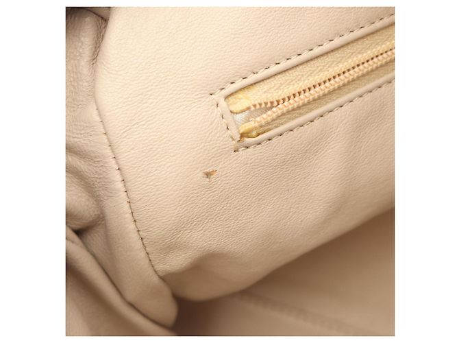 Borsa a tracolla Chanel Matelassé con nappa Beige - vista 8