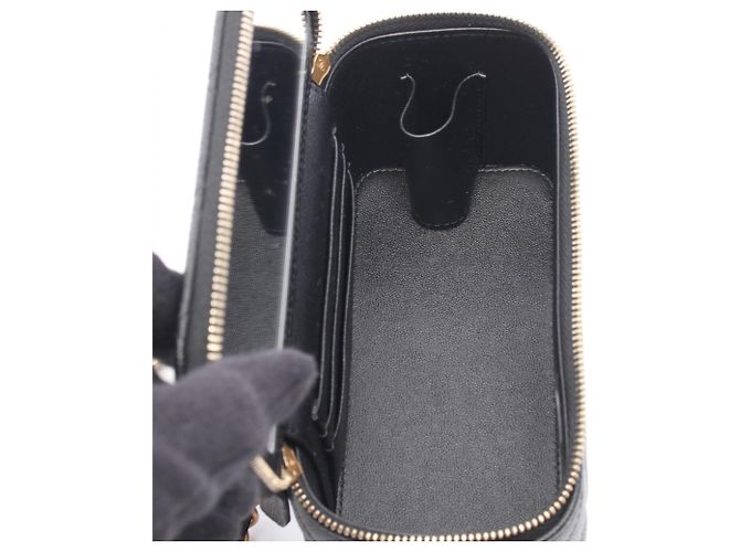 Borsa a tracolla vanity Chanel Matelassé Nero - vista 3