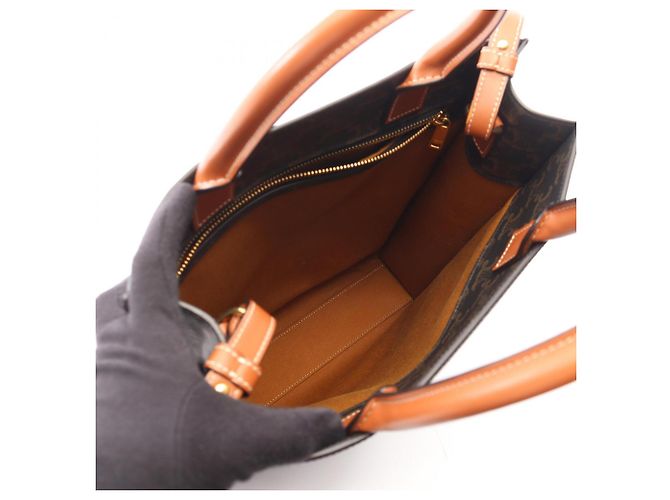 Céline Celine Small Vertical Cabas Triomphe Borsa Tote 2-Way Marrone Nero - vista 3