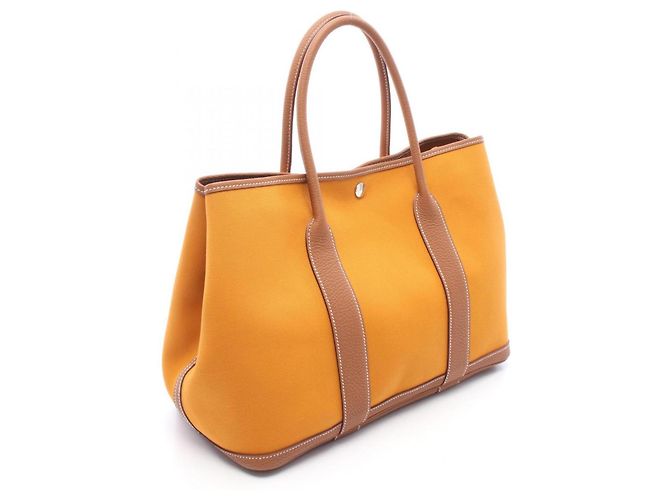 Hermès Borsa Tote Hermes Garden Party PM Marrone D'oro Arancione - vista 2