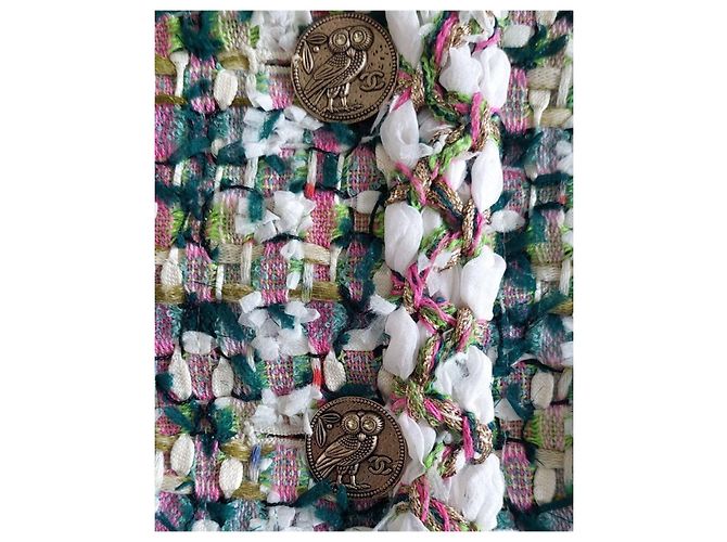 Chanel Multicolor Tweed-Jacke mit Eulen-Knöpfen Pink Weiß Mehrfarben Grün Hellblau Gold hardware - Ansicht 9