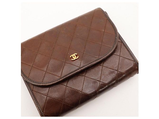 Chanel gesteppte Leder-Wallet on Chain Braun - Ansicht 6