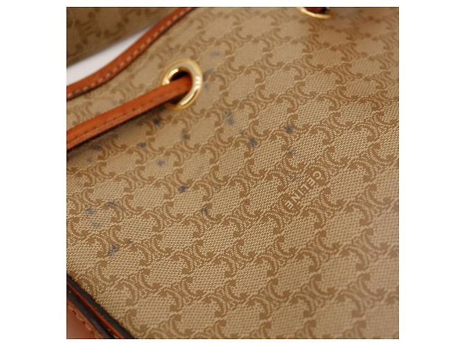 Céline Celine Bolso Bucket Triomphe Canvas Castaño Beige - vista 10