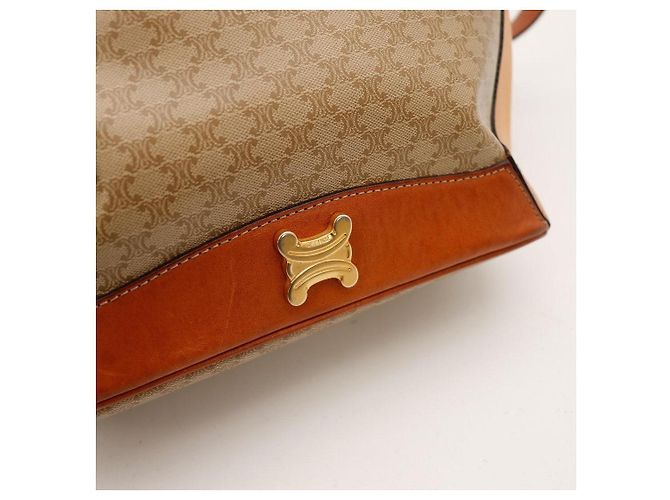 Céline Celine Bolso Bucket Triomphe Canvas Castaño Beige - vista 6