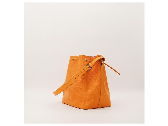 Louis Vuitton Borsa a Secchiello Epi Noe GM Arancione - vista 4