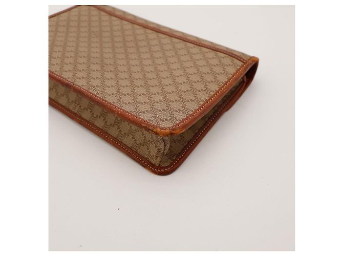 Céline Celine Clutch Triomphe em Lona Marrom Bege - vista 8