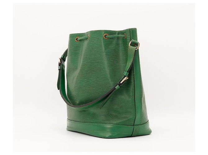 Louis Vuitton Borsa a Secchiello Epi Noe GM Verde - vista 4