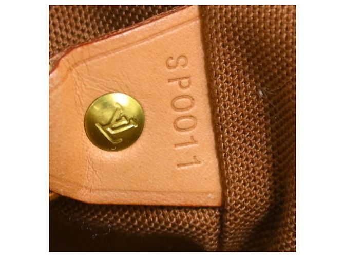 Louis Vuitton Vintage Montsouris Monogram Canvas MM Marron - vue 5