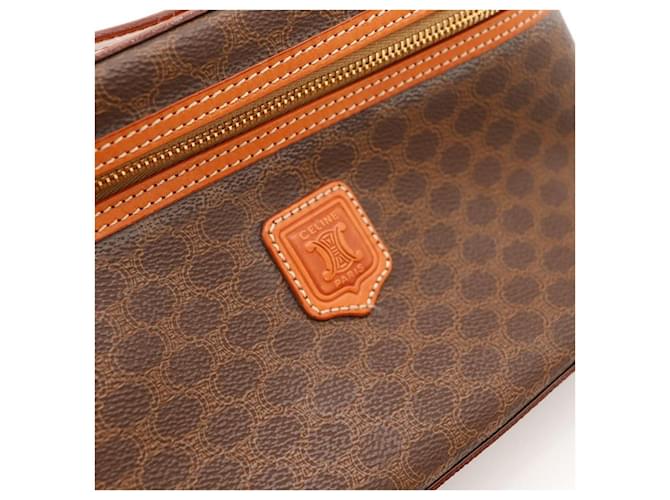 Céline Vanity Case Monogram Castaño Monograma - vista 7