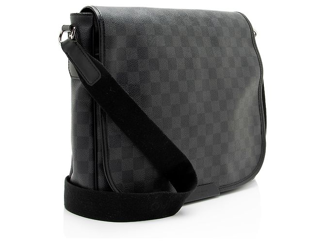 Louis Vuitton Damier Graphite Daniel MM Messenger Negro - vista 2