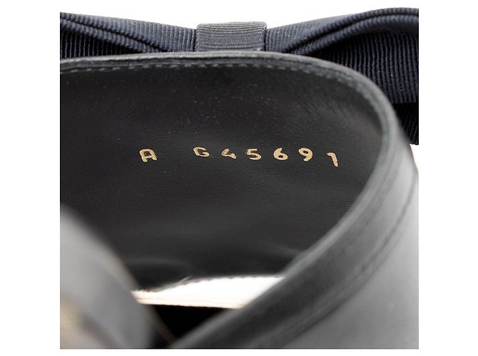 Gabrielle Chanel Lambskin CC Bow Mules - Größe 7 / 37 Schwarz - Ansicht 4