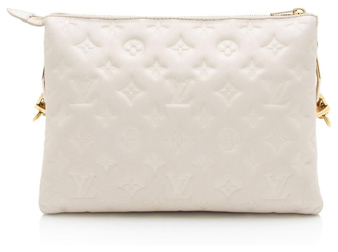 Borsa a tracolla Coussin PM in agnello goffrato Monogram Louis Vuitton Bianco - vista 3