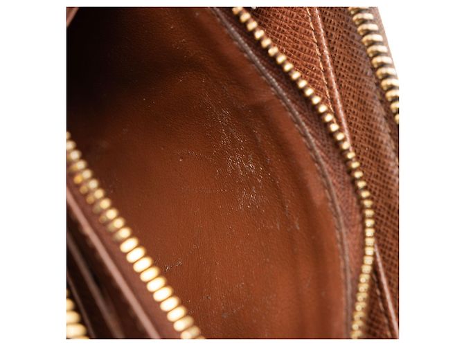 Cartera Compacta Zippy en Canvas Monogram Louis Vuitton Castaño - vista 8