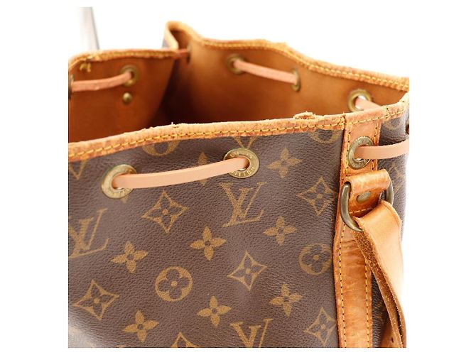 Louis Vuitton Monogram Noe GM Borsa a Secchiello Marrone Monogramma - vista 7