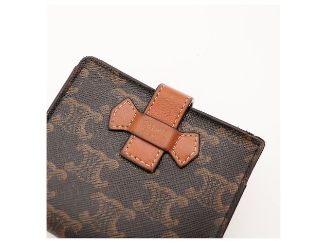 Céline Celine Cartera bi-fold en canvas Triomphe Castaño Monograma - vista 6