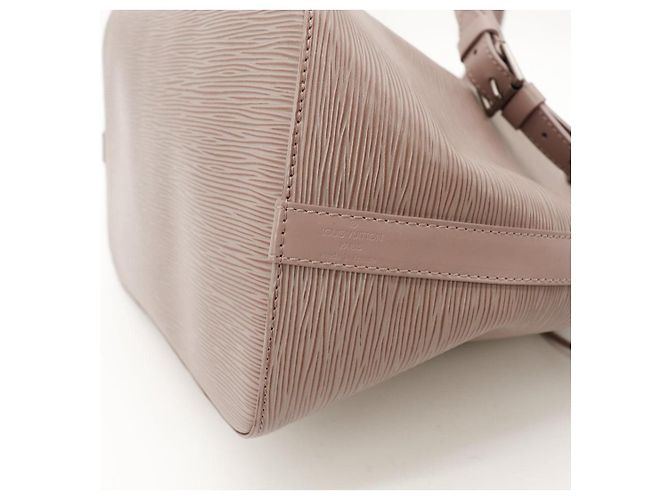 Louis Vuitton Borsa a Secchiello Noé in Pelle Epi Taupe - vista 8