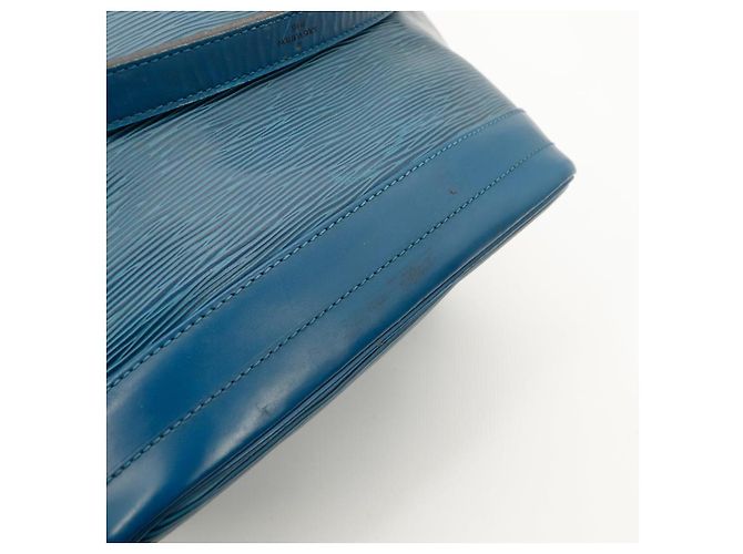Louis Vuitton Borsa a Secchiello Noé in Pelle Epi Blu - vista 10