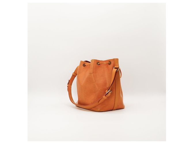 Louis Vuitton Borsa a Secchiello Noe GM in Pelle Epi Arancione - vista 4