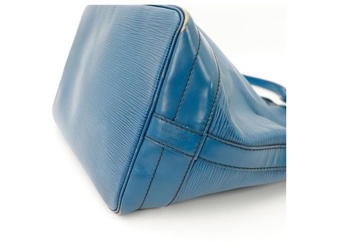 Louis Vuitton Borsa a Secchiello Noé in Pelle Epi Blu - vista 9