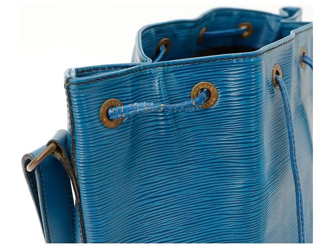 Louis Vuitton Borsa Noe in pelle Epi blu - vista 8