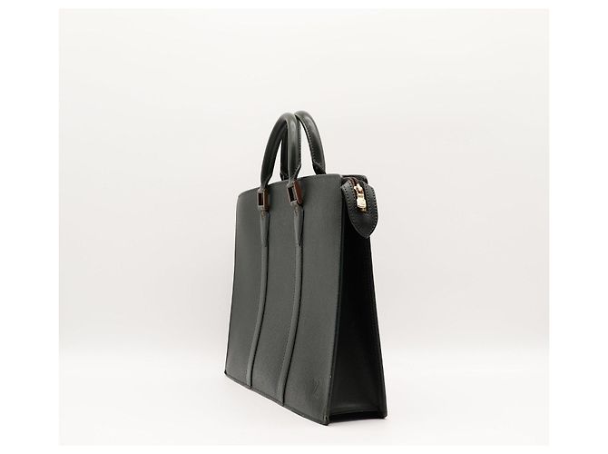 Louis Vuitton Valigetta in pelle Taiga Verde - vista 2