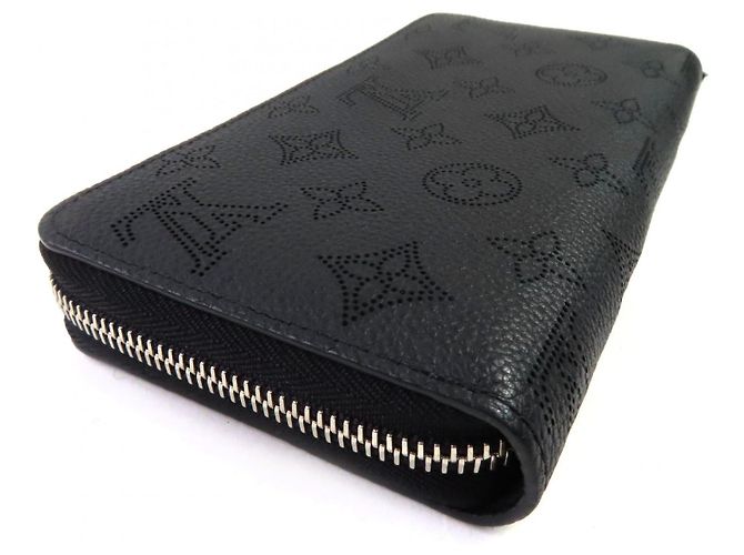 Portafoglio Louis Vuitton Zippy Mahina Nero - vista 4