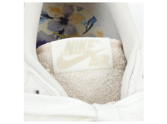 Autre Marque Sneakers Nike Jordan Bianco Beige - vista 6