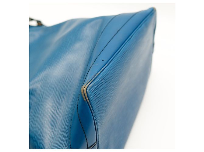 Louis Vuitton Borsa a Secchiello Noé in Pelle Epi Blu - vista 10