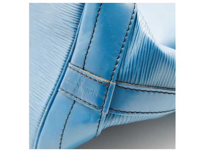 Louis Vuitton Borsa a Secchiello Noé in Pelle Epi Blu - vista 14